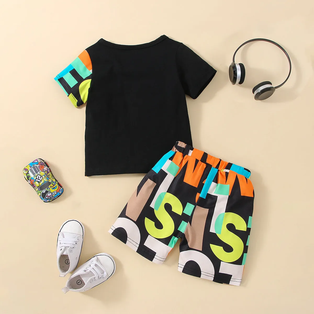 2pcs Baby Boy 95% Cotton Short-sleeve Letter Print Black Splicing T-shirt and Shorts Set