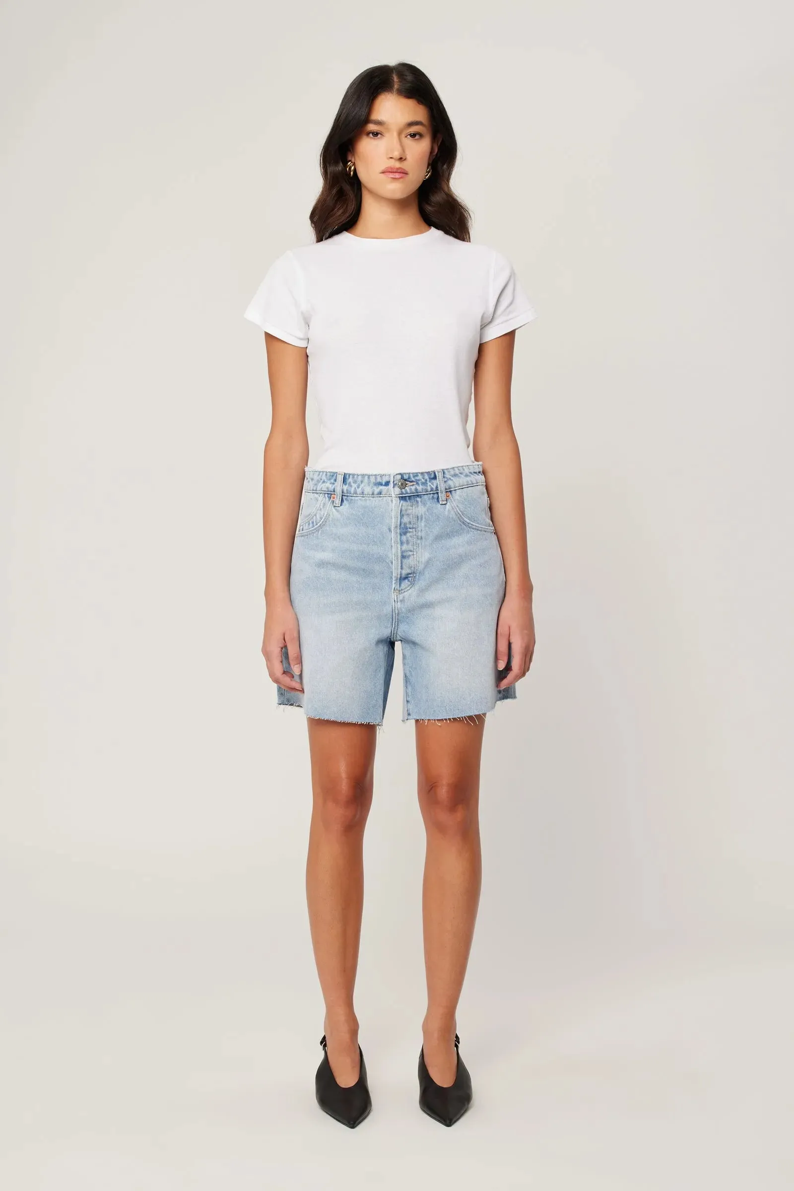 90s Relaxed Short