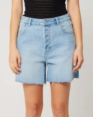 90s Relaxed Short