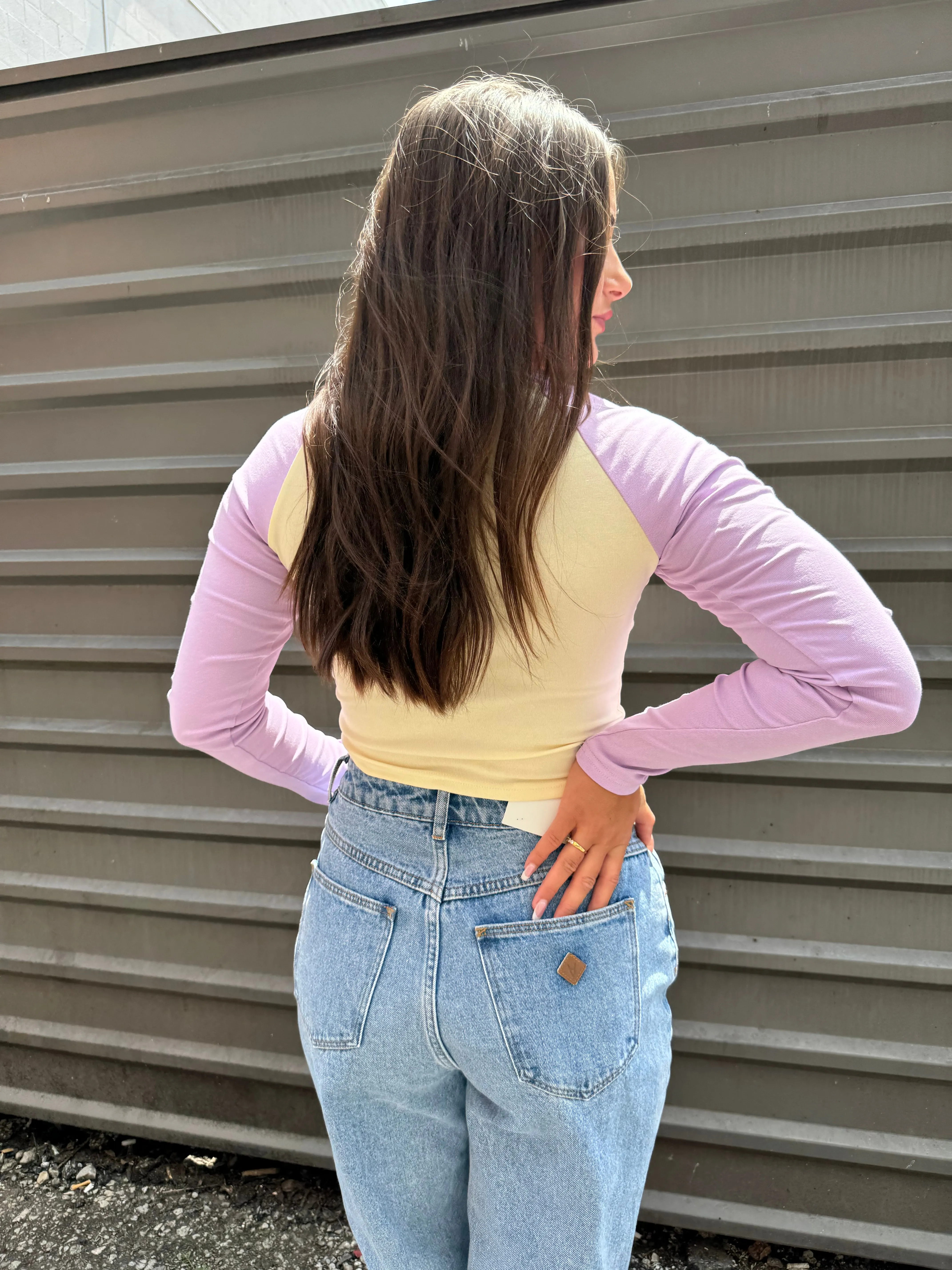 BELLA COLORBLOCK LONG SLEEVE TEE