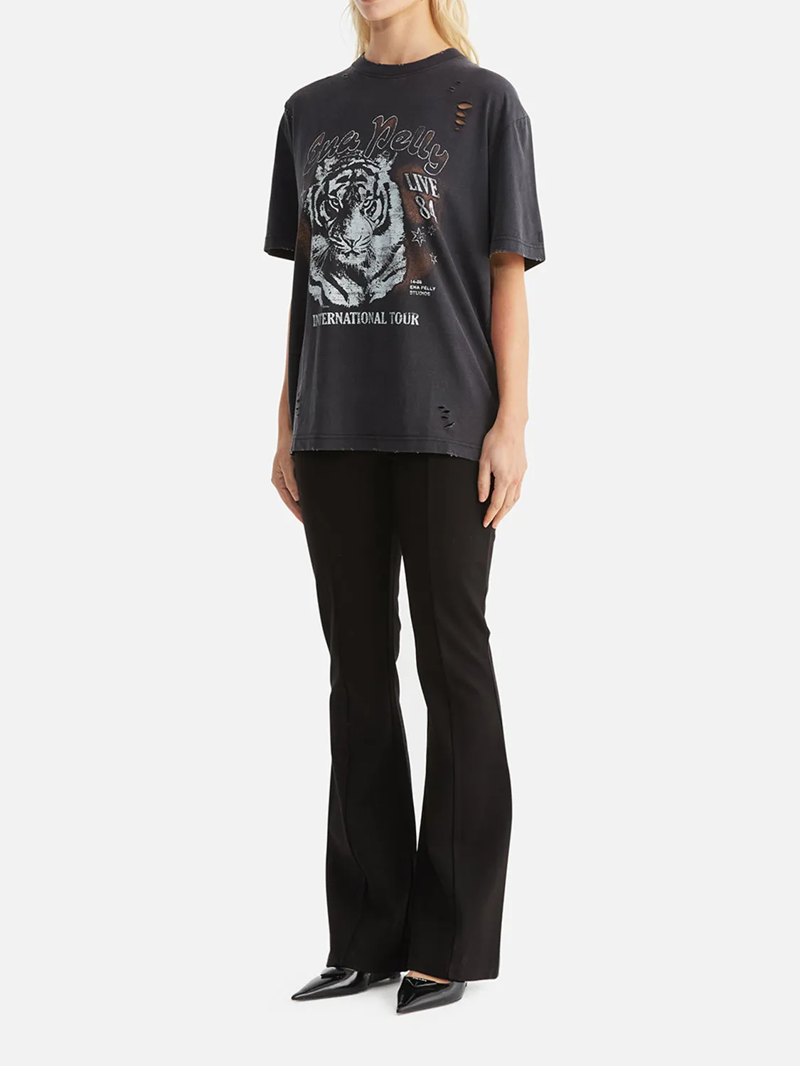 Jessie Oversized Tee Tour Vintage Black