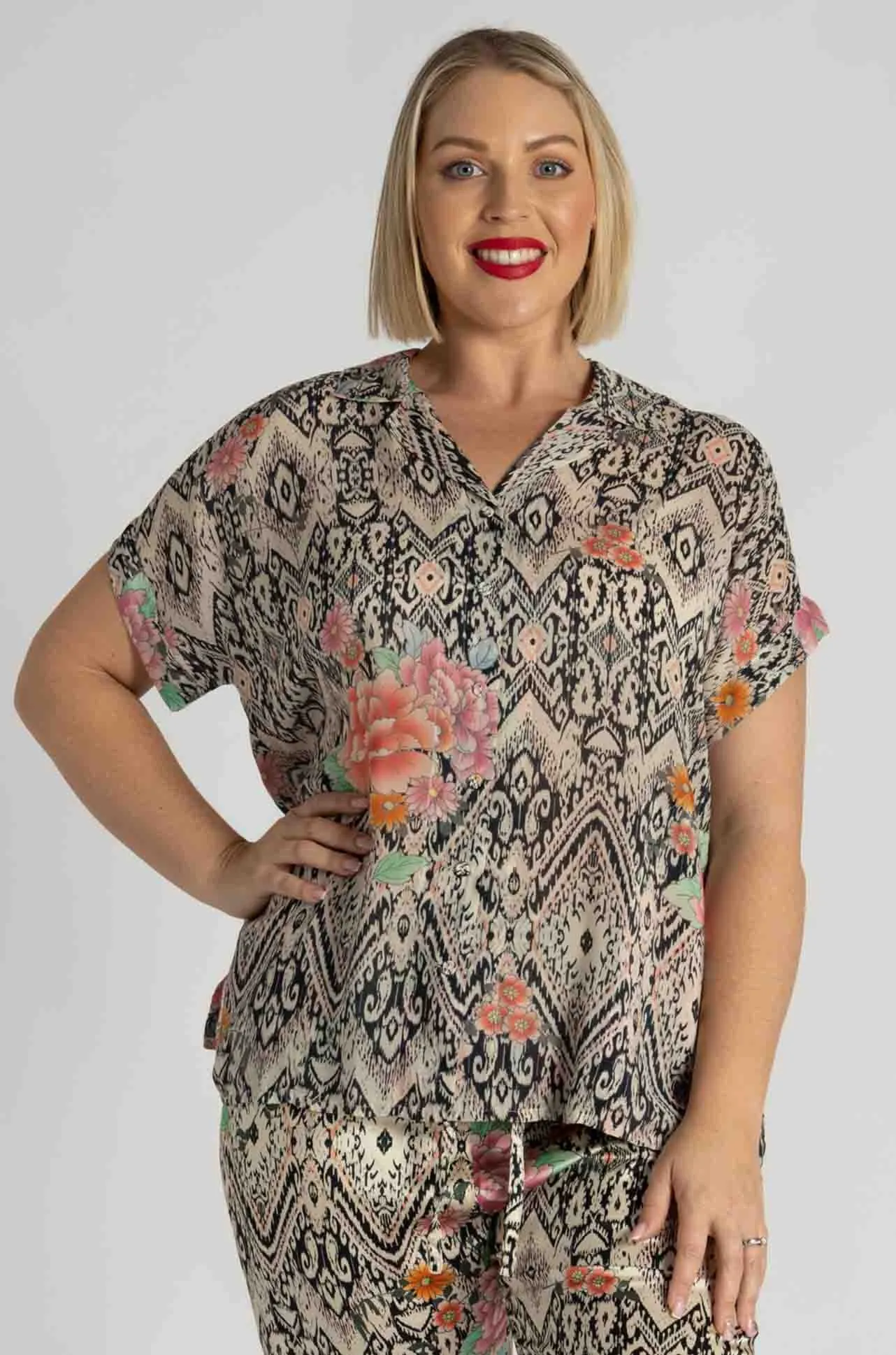Johnny Was - Laiya Button Up in Azzie Flower