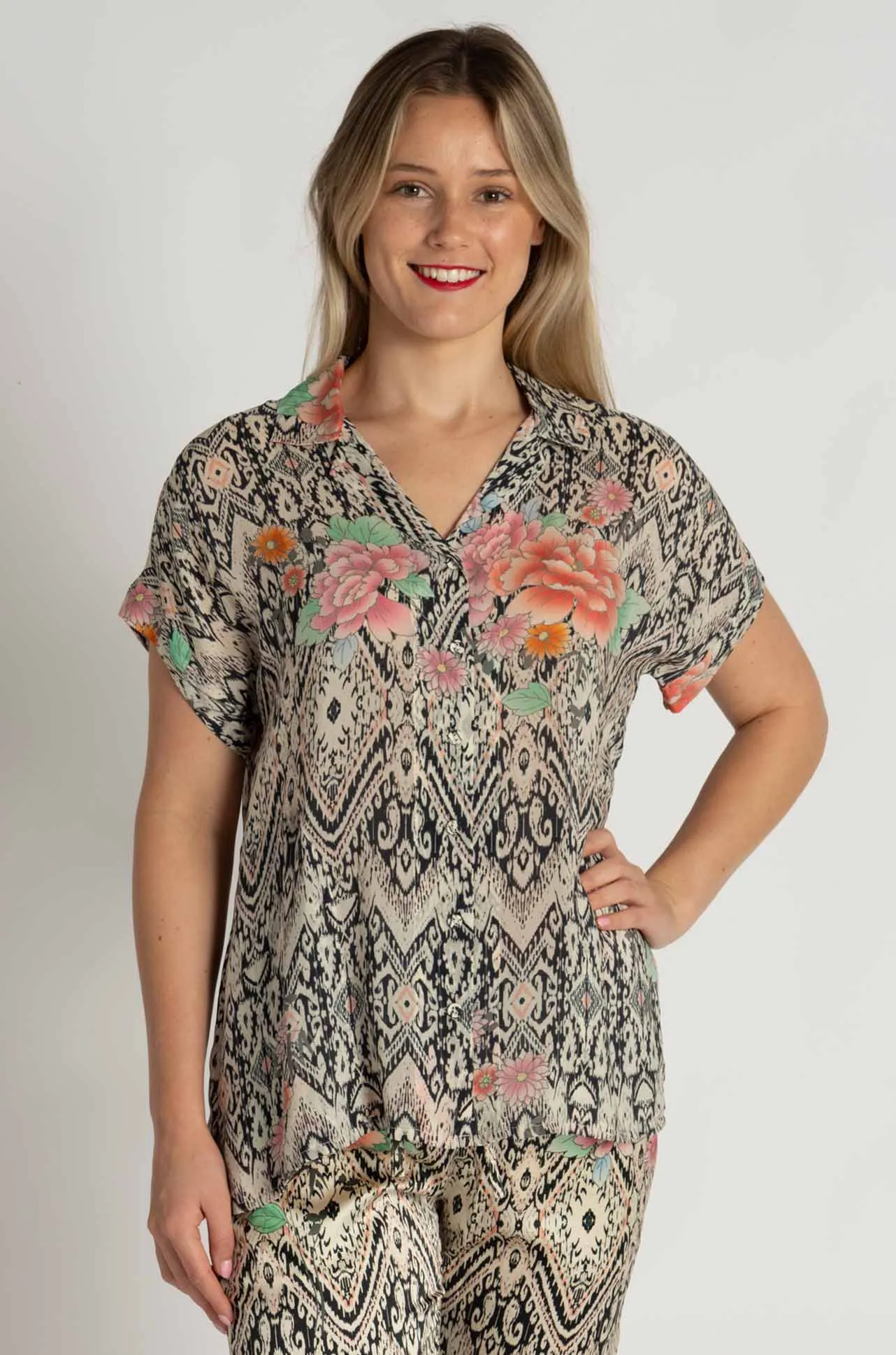 Johnny Was - Laiya Button Up in Azzie Flower