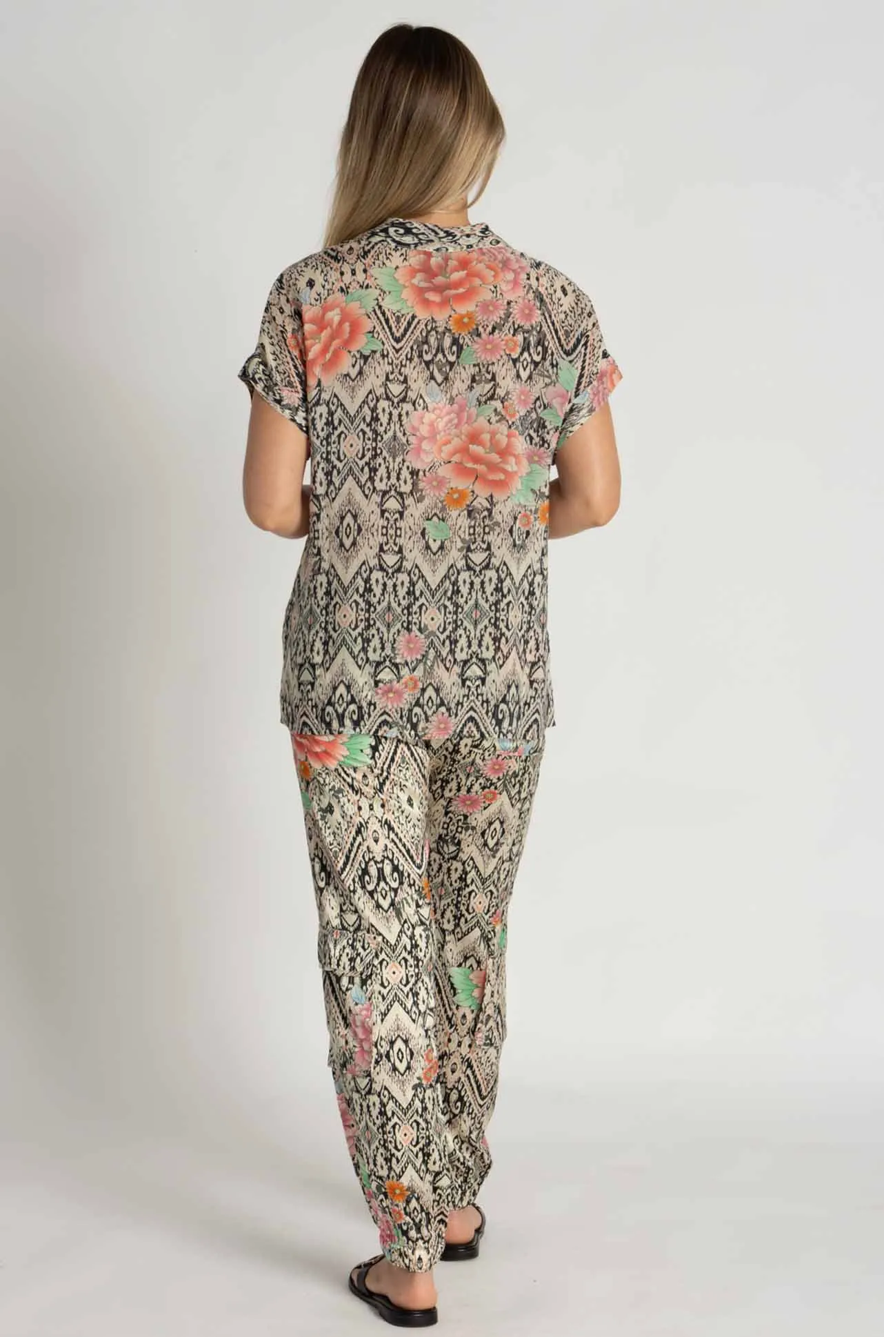 Johnny Was - Laiya Button Up in Azzie Flower