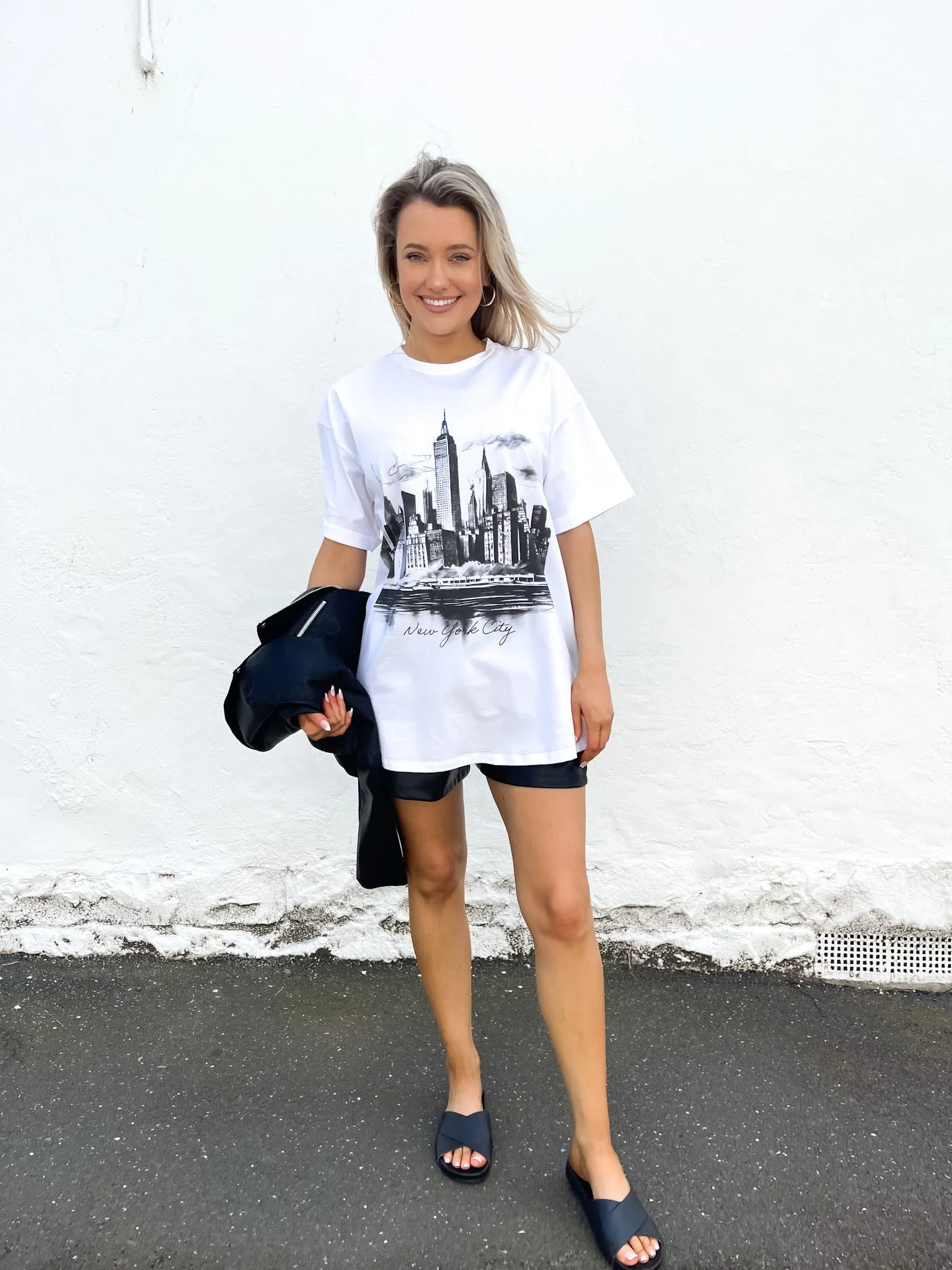 NY RELAXED TEE