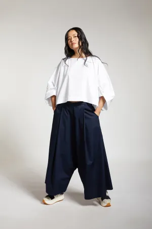 ROUNDED TOP WITH SLEEVE TIE