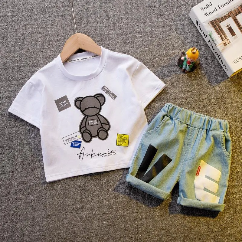 trendy baby clothes wholesale Toddler Boy Bear Pattern T-shirt & Letter Pattern Shorts