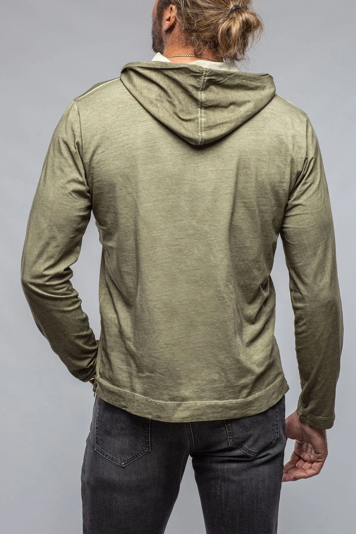 Ventura Hooded Tee in Moss